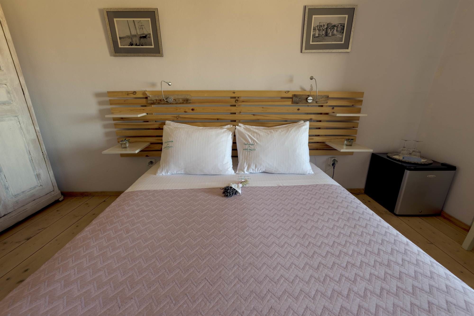 Hotel Wind Tales Ermoupoli Esterno foto