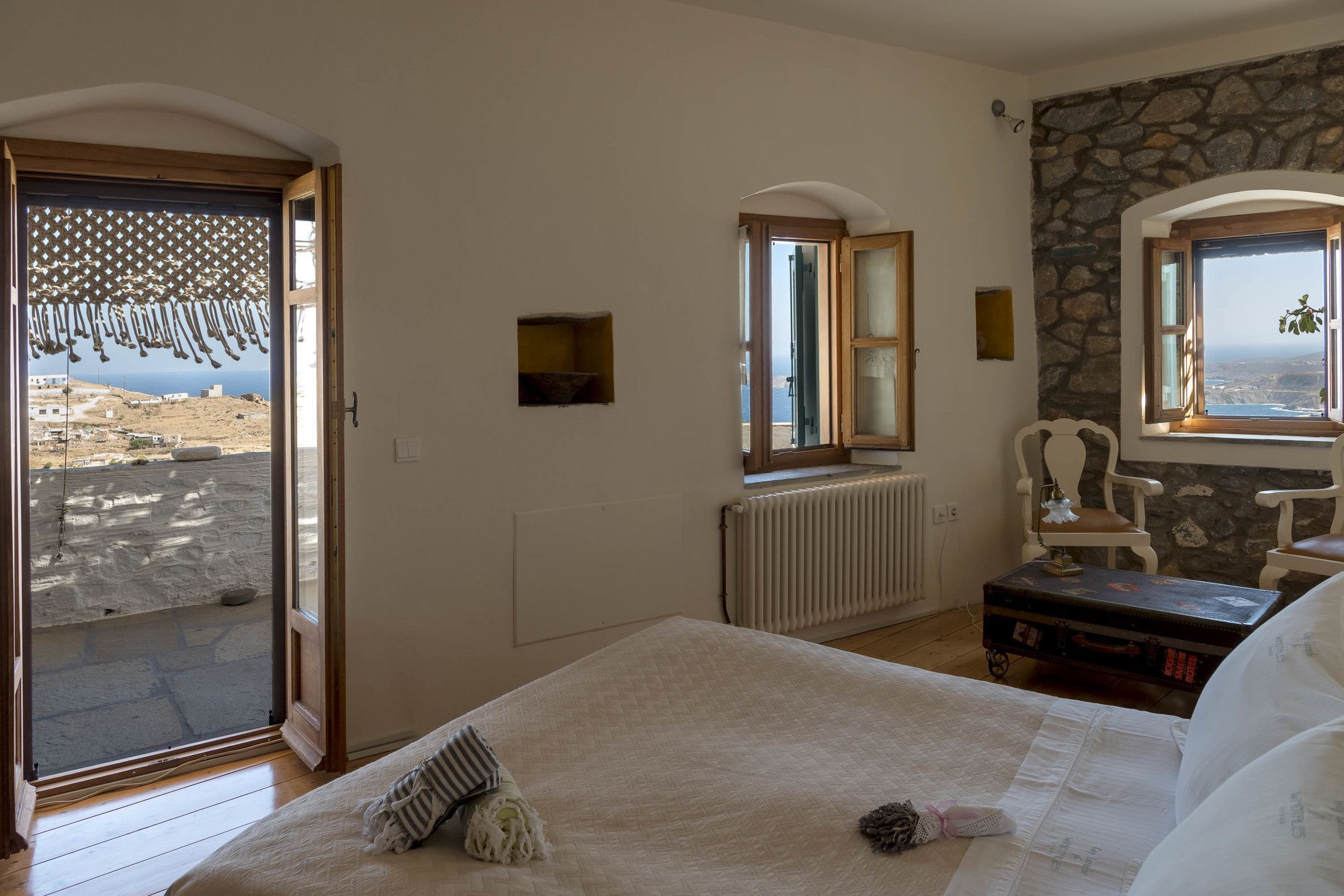 Hotel Wind Tales Ermoupoli Esterno foto